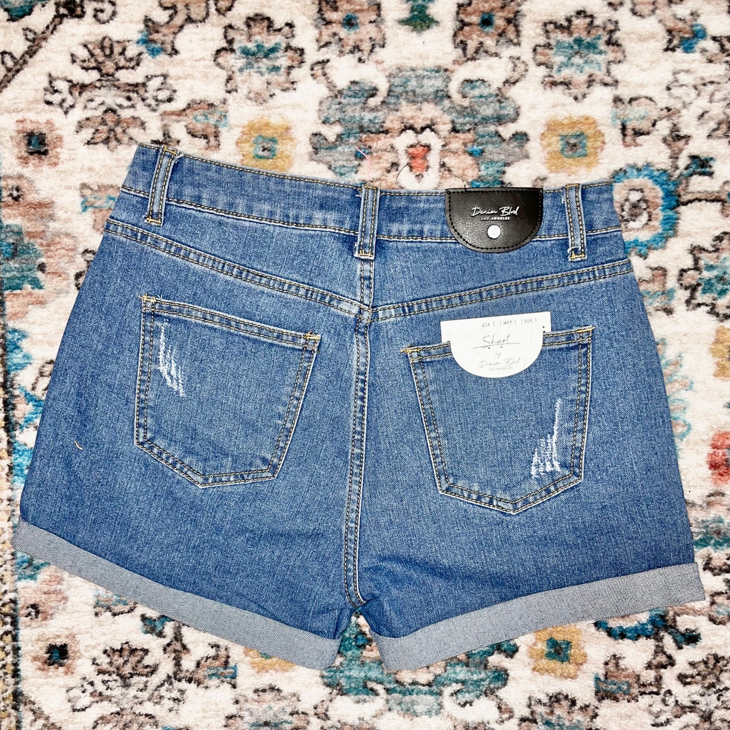 Jenny Distressed Shorts