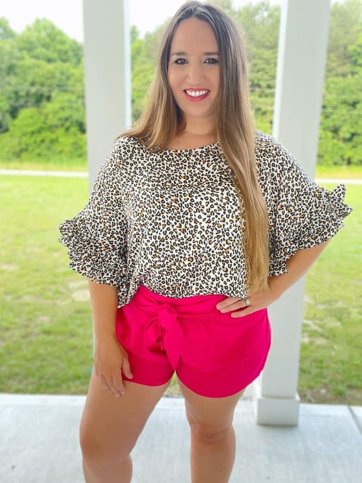 Laura Fuchsia shorts