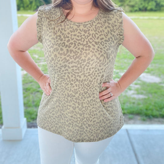 Olive 🐆 Print Top