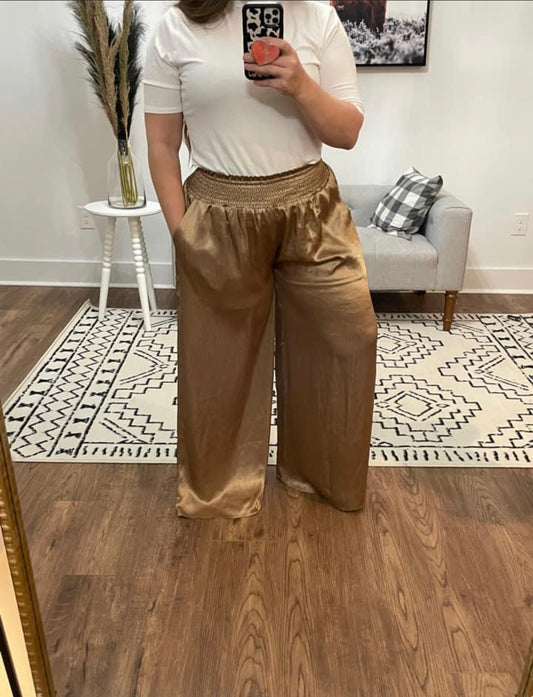 Wide leg pants